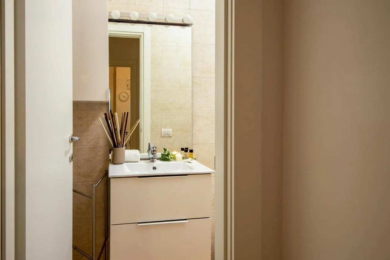 Suite Elegante Stazione Centrale Bari